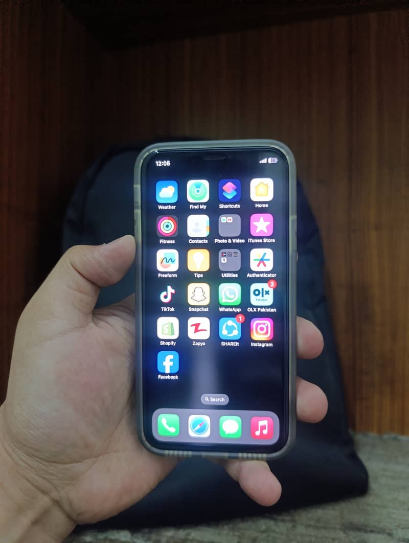 iPhone X 64GB (Non-PTA) with Original Box & Charger 12