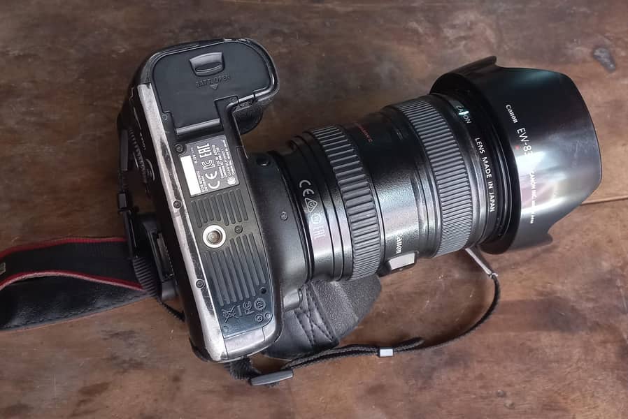 canon 6D lens with 24-105mm F4 50 mm 1.8 2