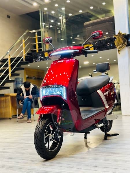 EVEE C1 AIR C1 PRO NISA GENZ SCOOTER AUTOMATIC EV MALE BOY GIRL LADIES 16