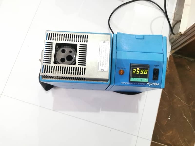 Temperature Calibrator/Dry block calibrator/Dry well Calibrator 14