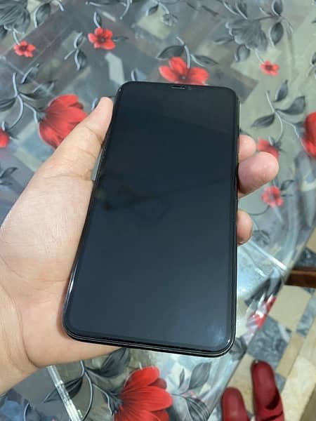 Iphone XS Max 256gb all okay pta approved 1