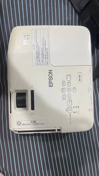 Epson Projector Eb-S03 Urgent Sale 3
