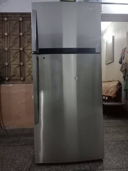 LG full size fridge 4