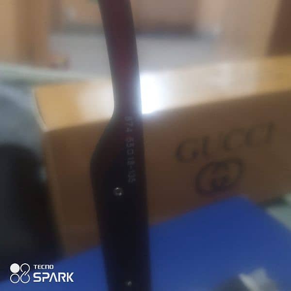 Gucci polarized sunglasses for sell. 2