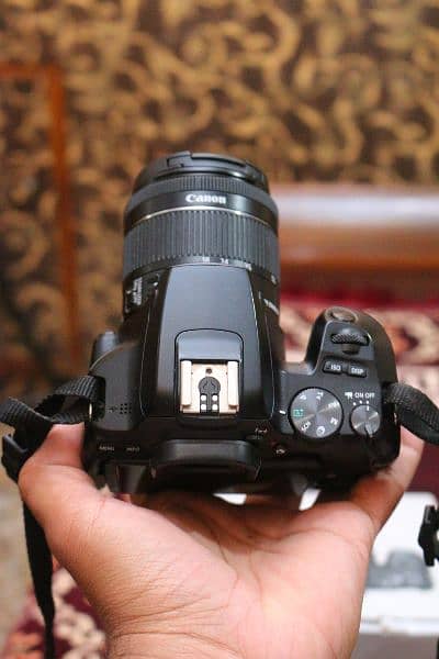 Canon 200d mark ii with 18/55mm (STM) 5