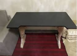 gaming PC table