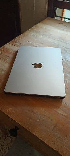 MacBook Air M2 3