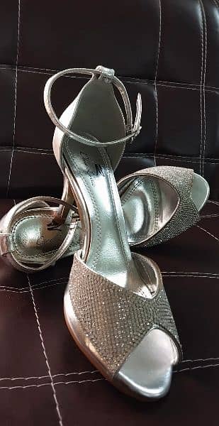 new (size 39) and used (size 38) branded shoes- 3