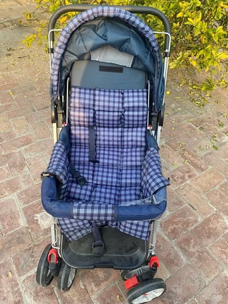 baby walker/ baby push chair 1