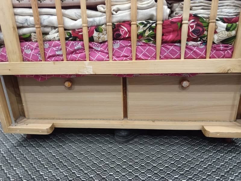 (wooden Baby Cot) with all foams and covers 4