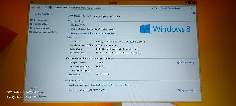 Toshiba laptop 10/9 4 gb ram 3.90 gb hard windows 10 operating 3