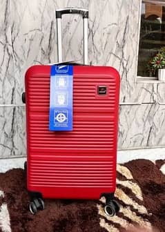 medium size travel luggage not used / travel trolley wholesale price