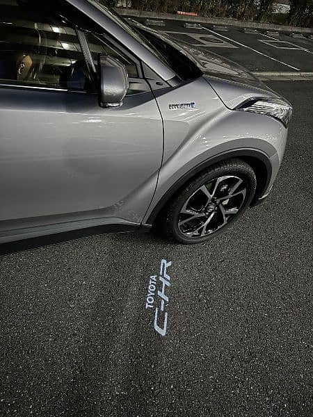 Toyota C-hr 2018 G-Led 9