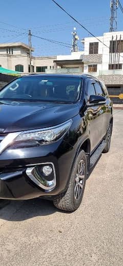 Toyota Fortuner 2017 model is available for Sale