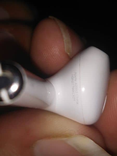 original air pod for sale working parfit 100% import by UK 5