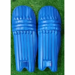 Cricket pad blue colour Available