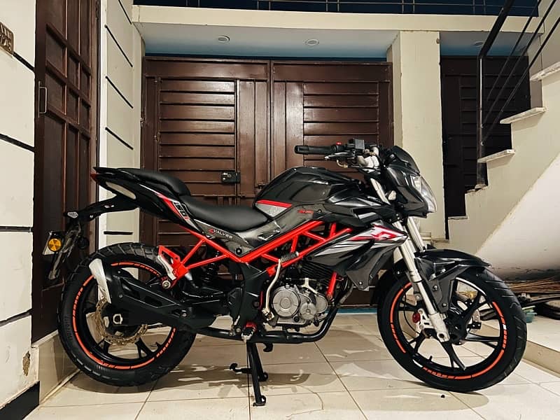 Benelli TNT150I 2019 4