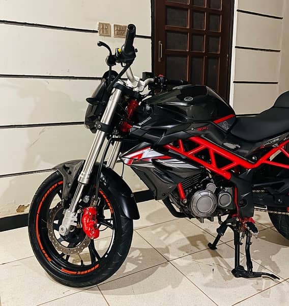 Benelli TNT150I 2019 8