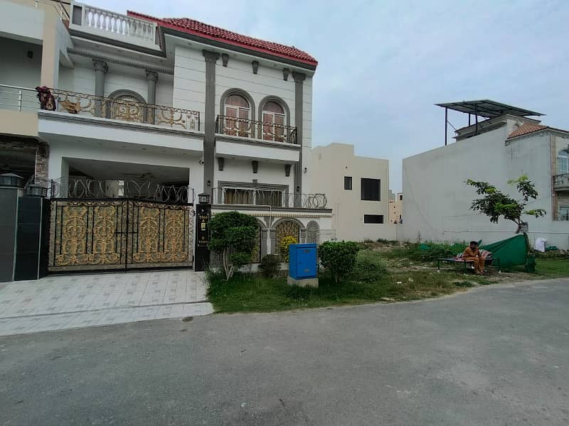 DHA phase 9 fully Furnished independent luxury house short and long term 1