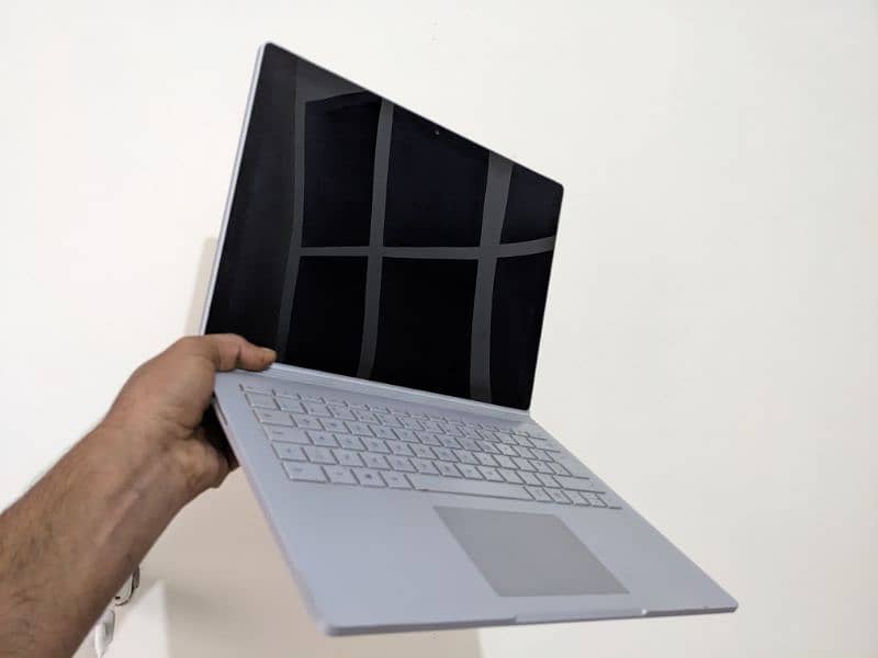 Microsoft surface pro book 2  Detachable tablet and Leptop 6