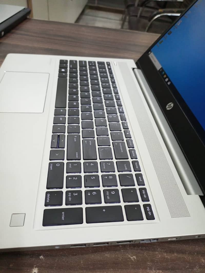 HP ProBook 450 G6 Core™ i7-8565U 12GB RAM 256GB SSD Windows 10 Pro 11