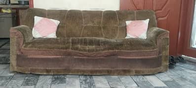 best condition 10 by 6/ 5 seater sofa set