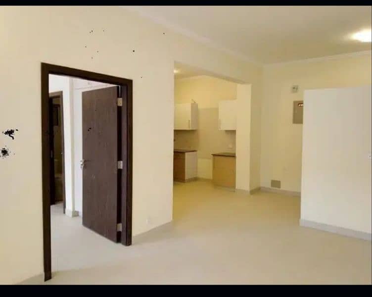 3 bed apartment for rent in bahria town karachi 7