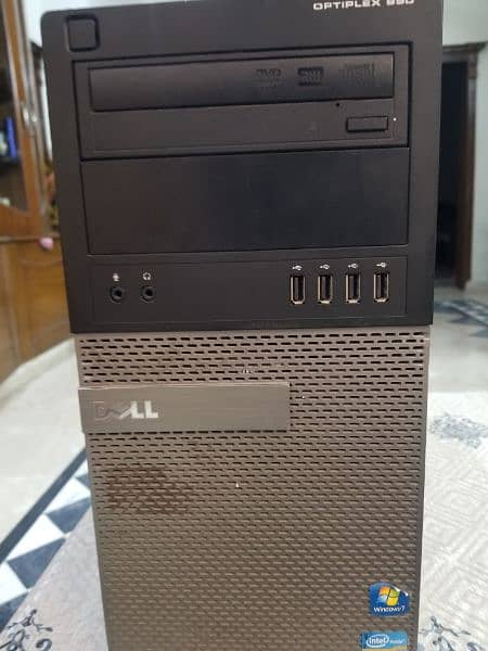 pc with I5 processor 2 generation 6gb ram. i will give you 30% discoun 7