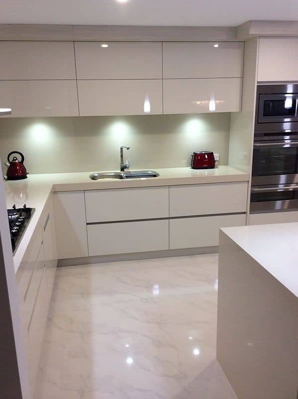 Modren kitchen cabinets/PVC Cabinets/Professional Carpenterr 2