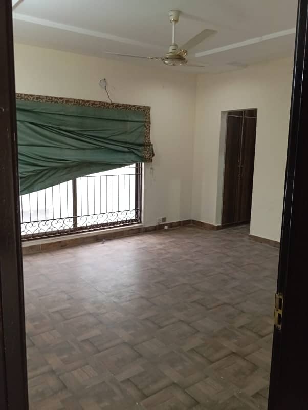 1 Kanal Upper Portion Available For Rent 13