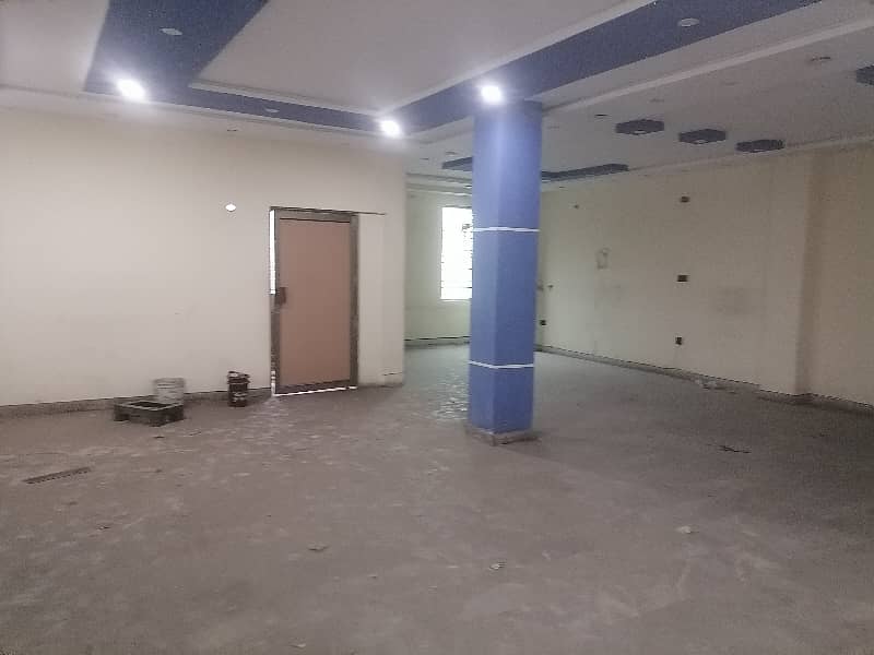 5 Marla Commercial Plaza Complete Building Available For Rent At Main Sargodha Road 22