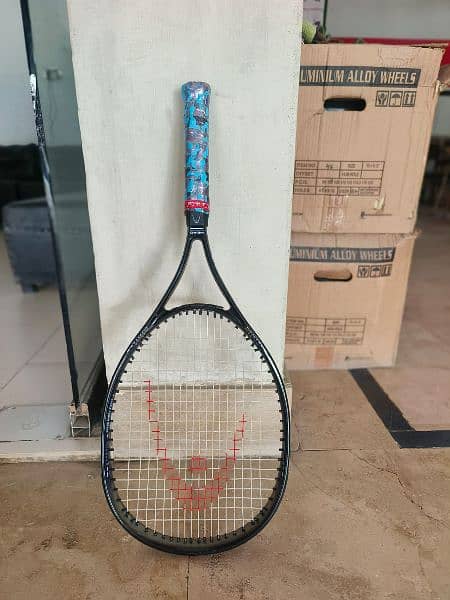 loan tennis racket 1