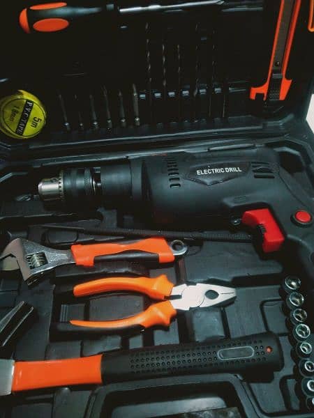 Electric Drill with complete accessories 0