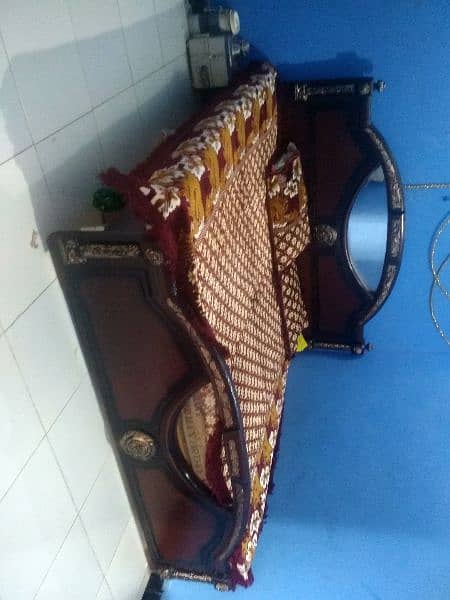 bed for sale in new condition with mattress 0