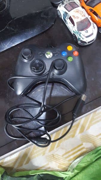 x-box cable controller slightly used 0