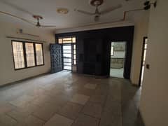 Upper Portion Of 2250 Square Feet Is Available For Rent In Allama Iqbal Town - Umar Block Lahore Lower Portion Lock