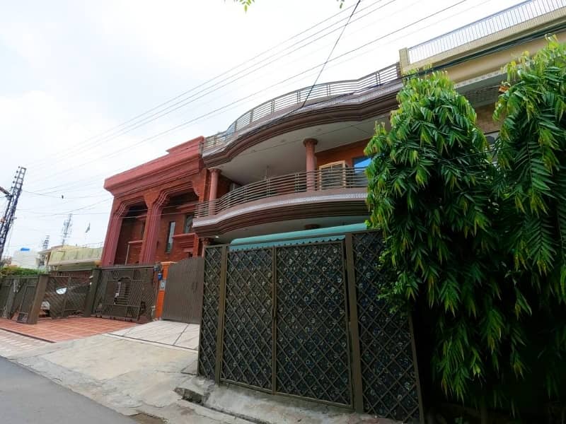 10 Marla Spacious House Available In Allama Iqbal Town - Mehran Block For Sale 1
