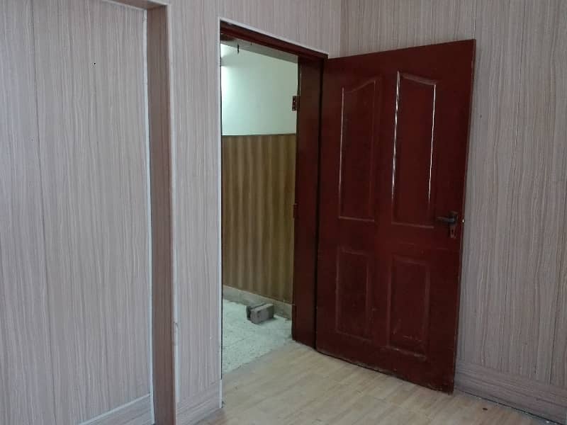 In Allama Iqbal Town 5 Marla House For Sale 4