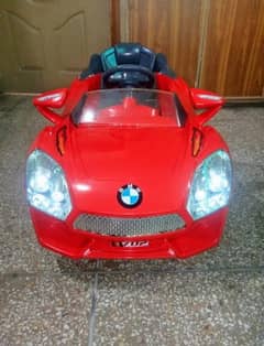electric toy car with 12 v 2 batries 0