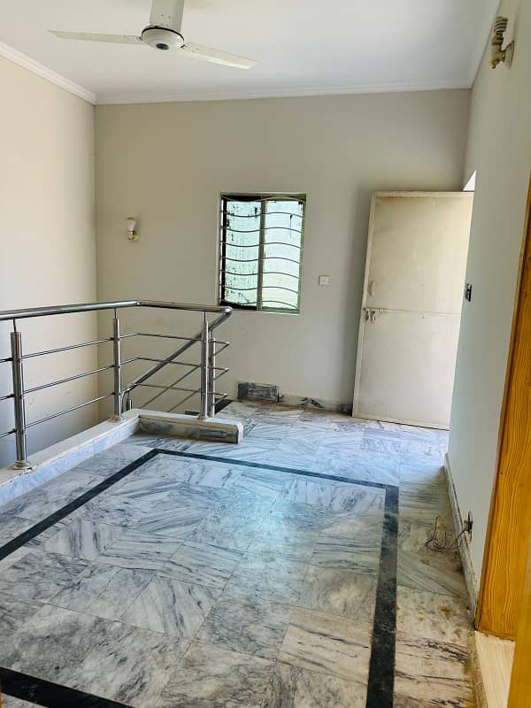 4 Marla Triple Story House for Sale in Gulraiz Ph 5 near Bahria Town 9