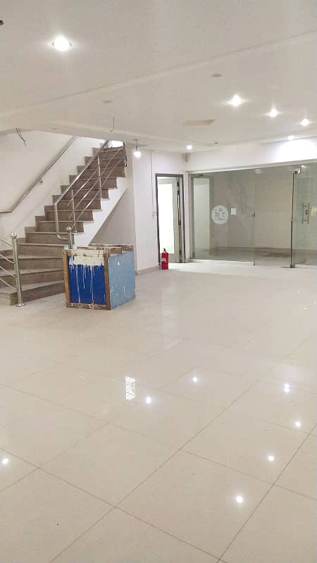 5 Marla Commercial Floor For Rent In Bahria Town Lahore 1