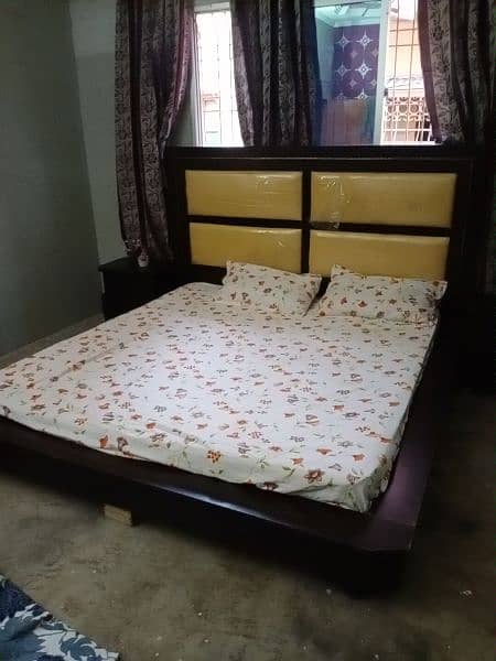 bedroom set         ,bed with metres , dressing , diveder , sheti 0