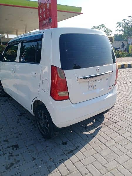 Suzuki Wagon R . VXL
side showered inner sell by sell suspension 100% 8