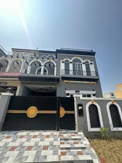 Brand New House For Sale At New Lahore City