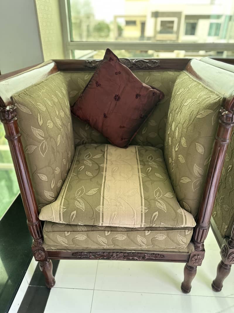 Luxury Modern style chairs/Sofa 3