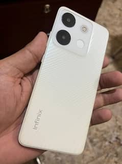 Infinix smart 7 4+3/64  with box and accessories