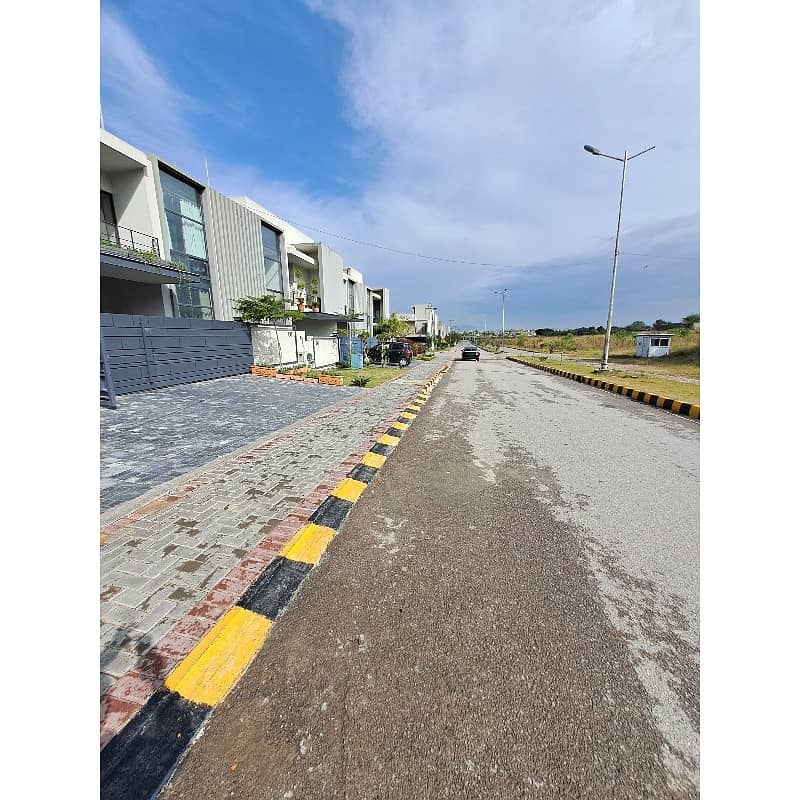 Brand New Ground Portion On Main Double Road Available For Rent 1