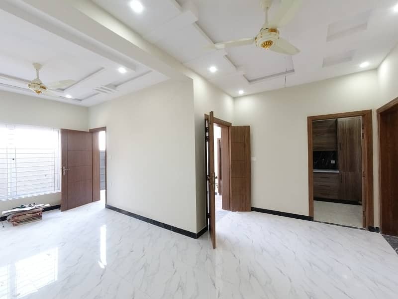 5 Marla House Available For Sale In E-18 Gulshan-E-Sehat 1 9