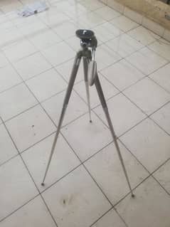 camera stand, tripod 0
