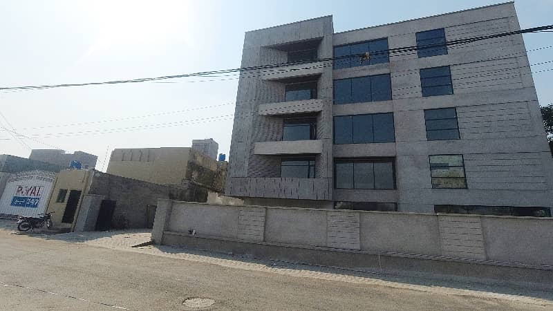Stunning And Affordable Prime Location Office Available For Rent In Gulberg 3 3